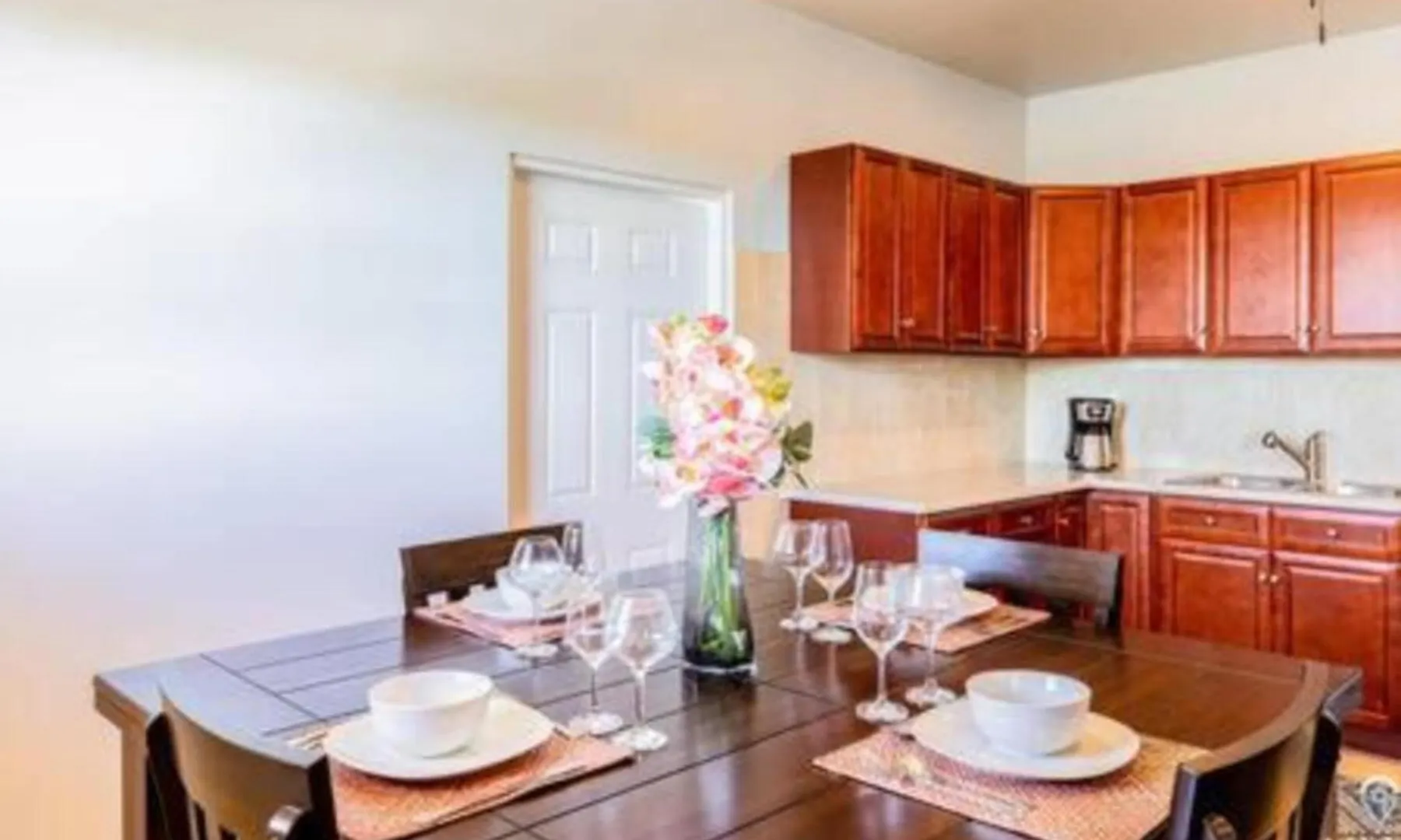Charming Guest House Near Chalk Sound And The Beach Taylor Bay Beach