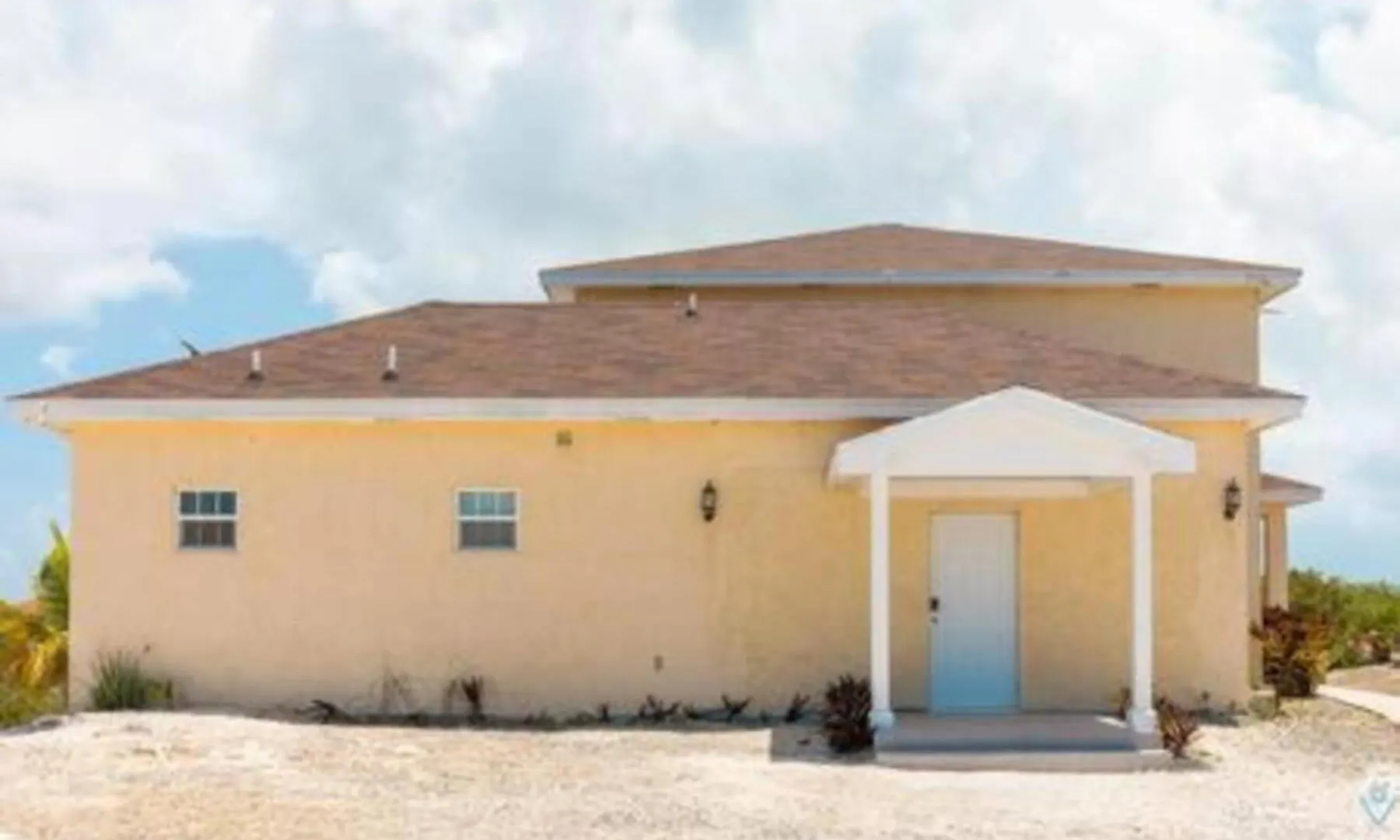 Charming Guest House Near Chalk Sound And The Beach Taylor Bay Beach Holiday home